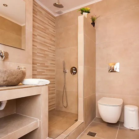 Hotel Irini's Fteoura Kamari (Santorini)